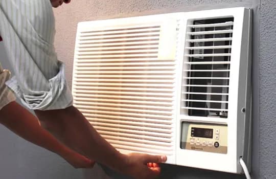 Why Wait? Book Window AC Service in South Delhi Today